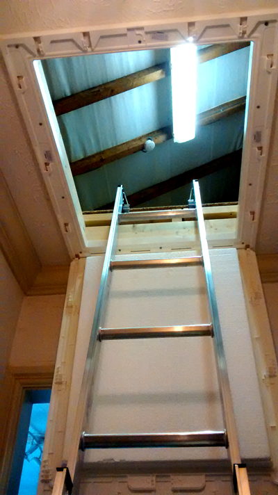 Aluminium loft ladders